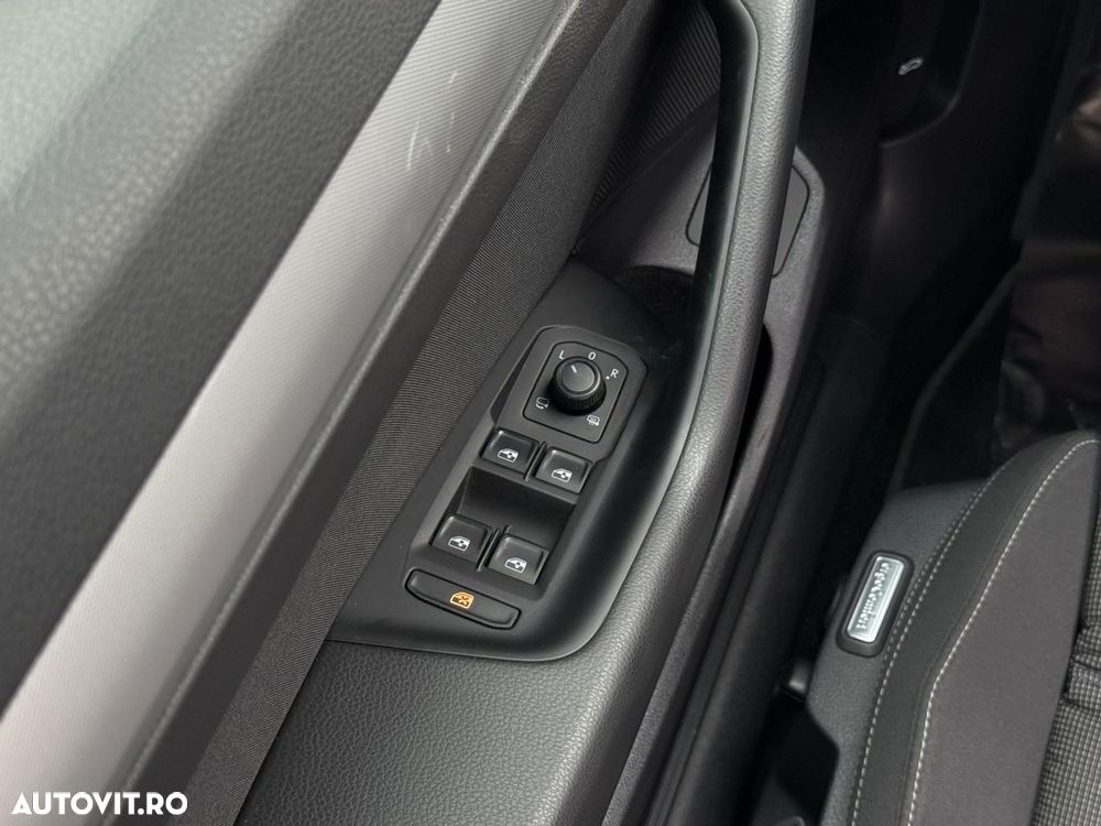 Volkswagen Passat - 17