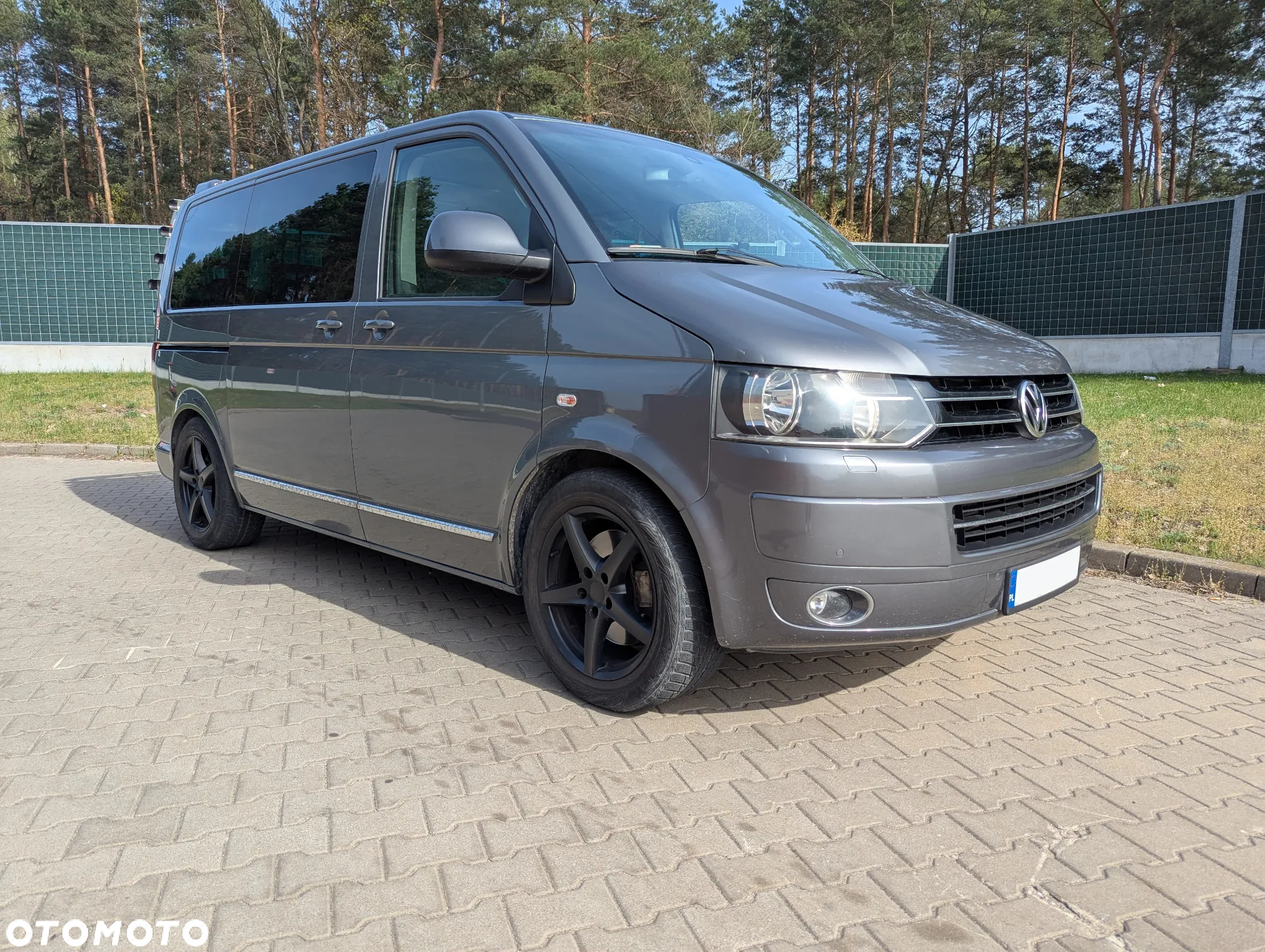 Volkswagen Multivan - 3