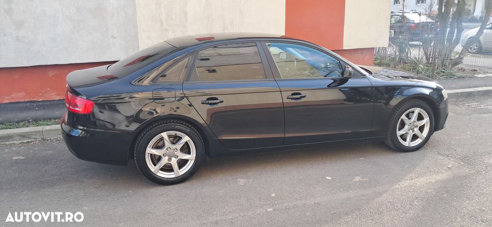 Audi A4 2.0 TDI B8 - 17