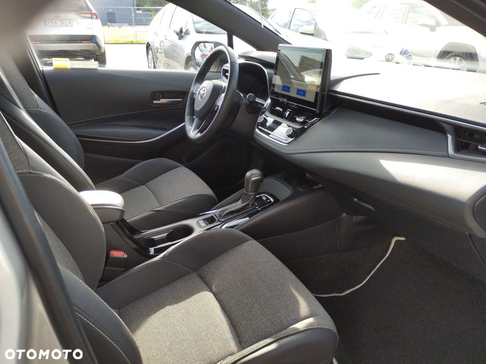 Toyota Corolla 1.8 Hybrid Style - 11