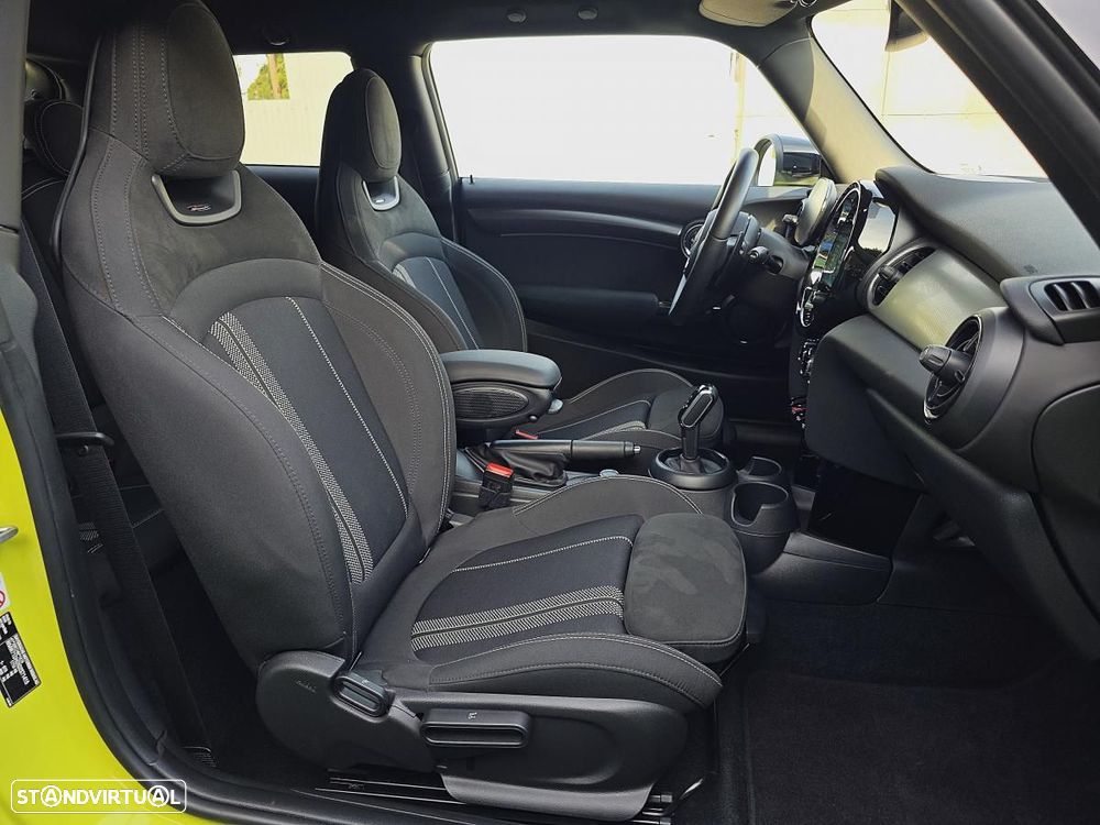 MINI 3 Portas John Cooper Works Auto Desportiva - 29