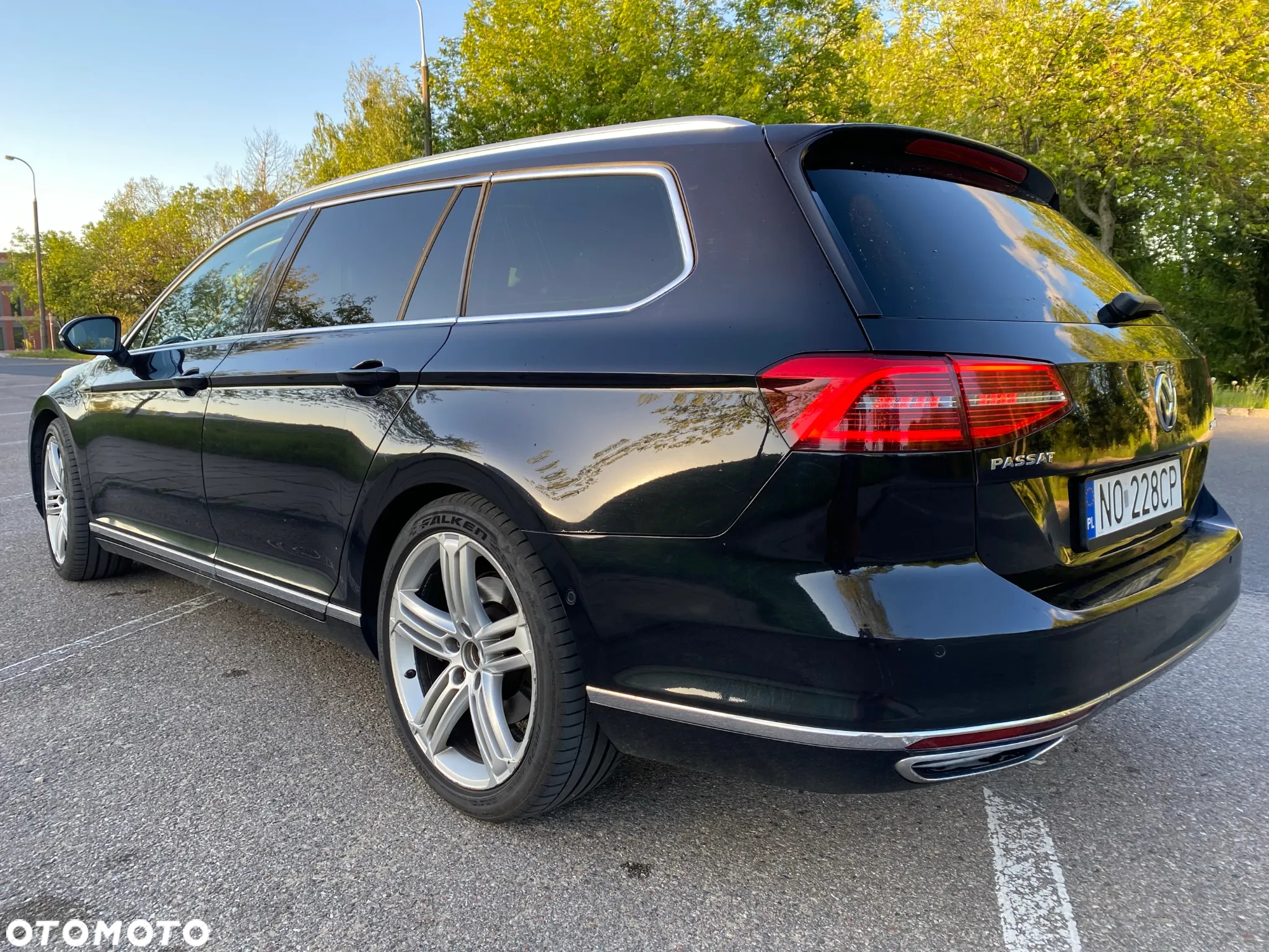 Volkswagen Passat 2.0 TDI Bi-Turbo BMT 4Mot Highline DSG - 10