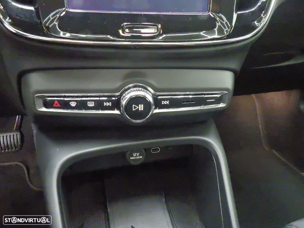 Volvo C40 Recharge Twin Motor Core - 9