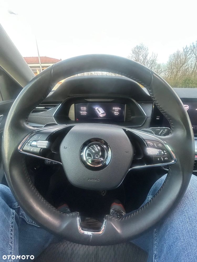 Skoda Octavia 2.0 TDI Style DSG - 14