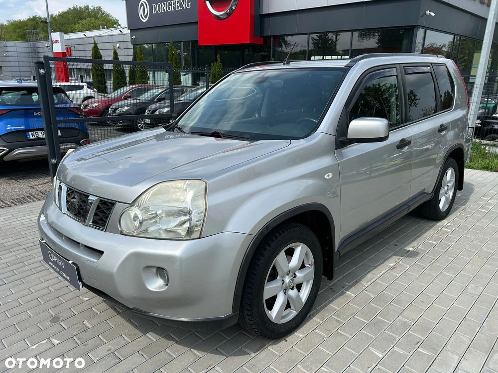 Nissan X-Trail 2.0 dCi LE - 4