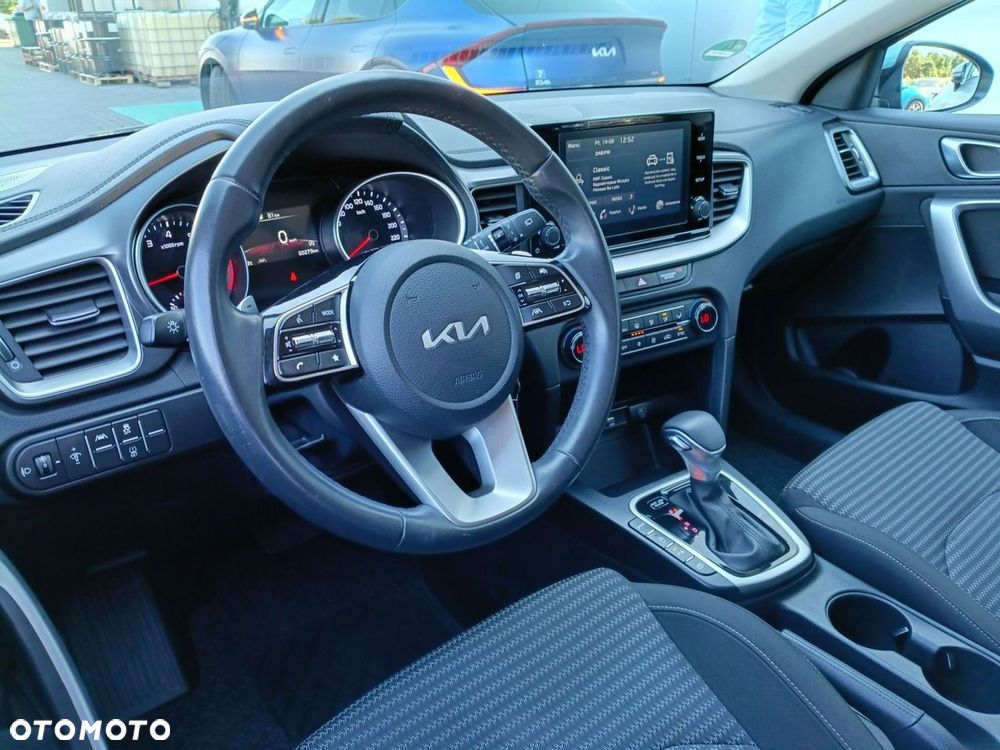 Kia XCeed - 9