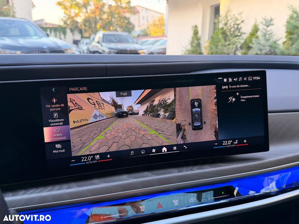 BMW Seria 7 740d xDrive MHEV - 35