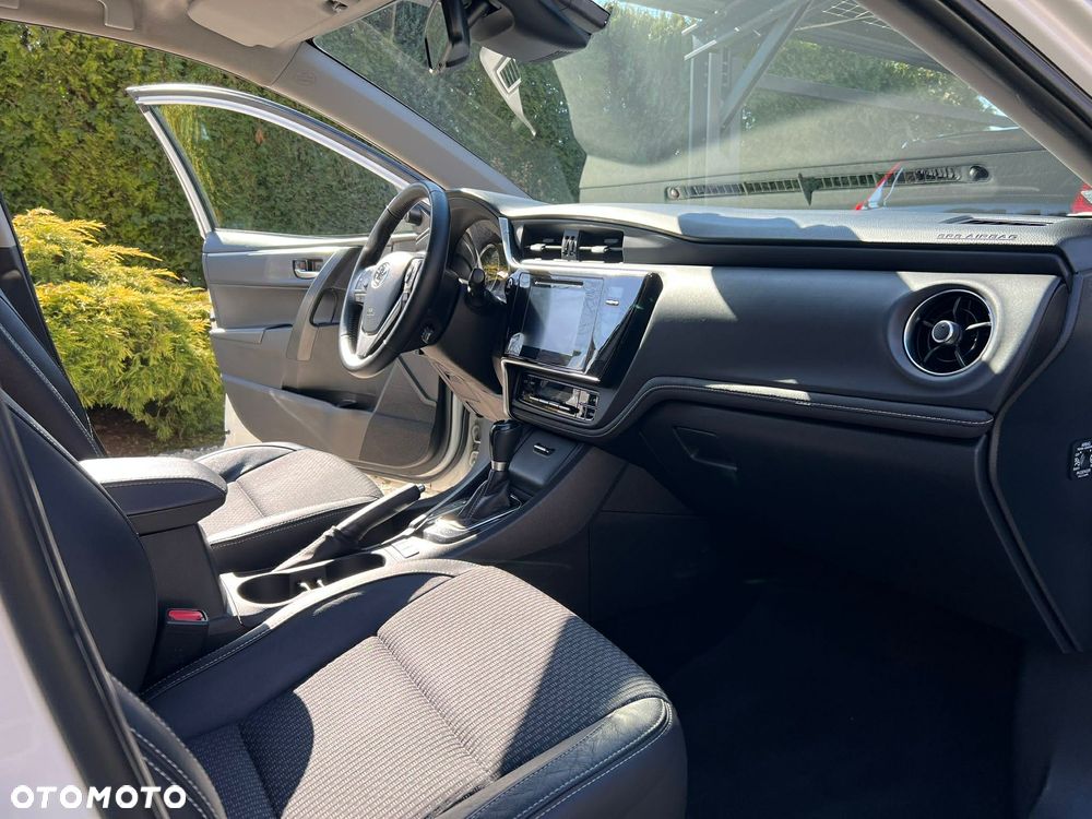 Toyota Corolla 1.6 Premium MS EU6 - 24