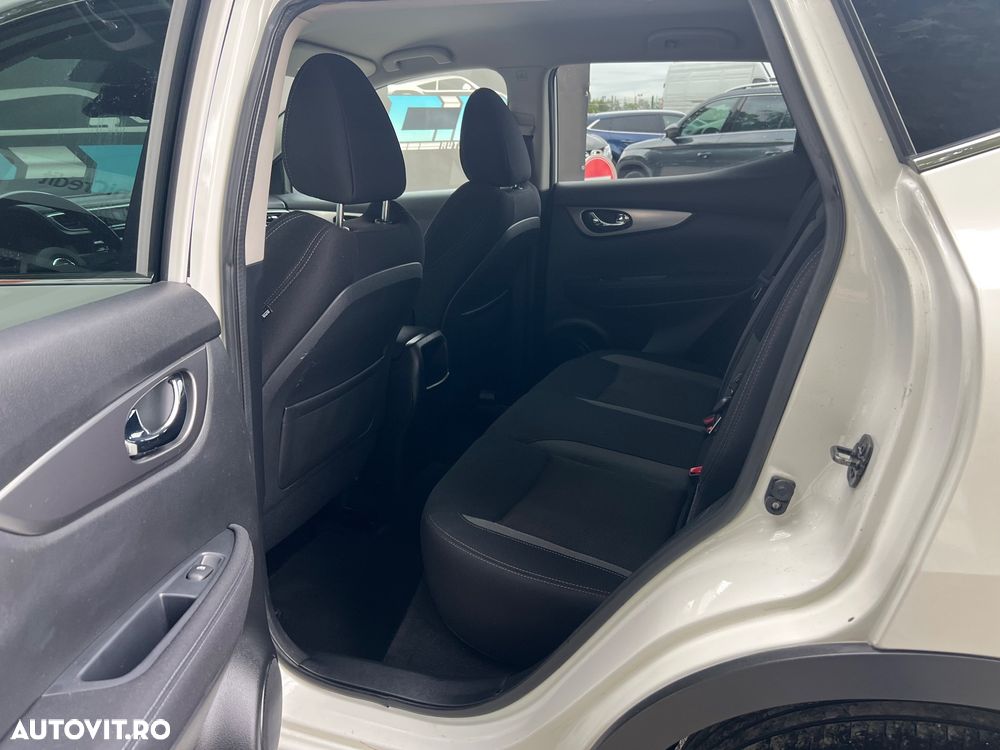 Nissan Qashqai 1.6 DCI Start/Stop Tekna - 30