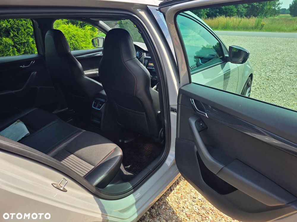 Skoda Octavia 2.0 TDI 4x4 RS DSG - 32