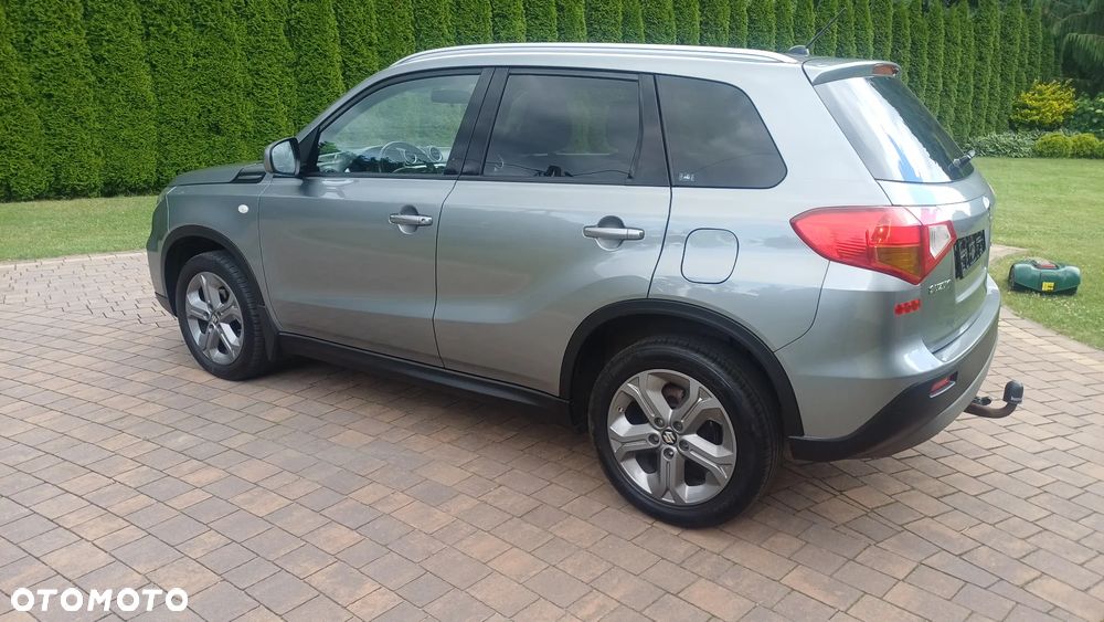 Suzuki Vitara 1.6 Comfort 2WD - 8