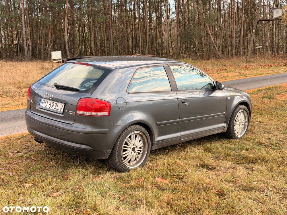 Audi A3 3-drzwiowe 2.0 TDI Quattro Ambiente - 3
