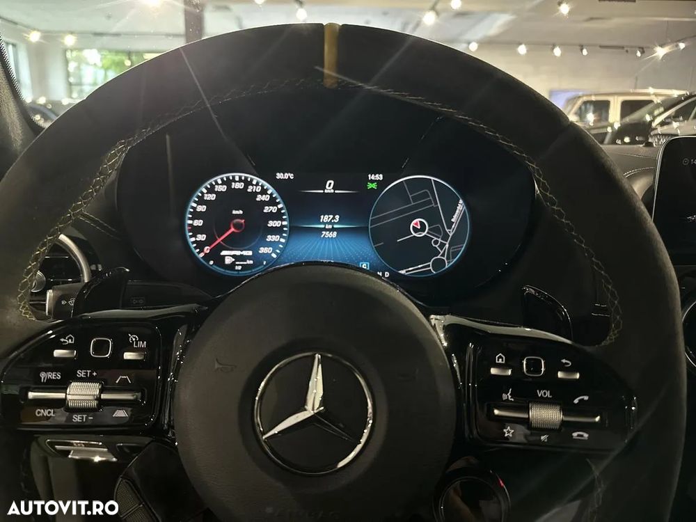 Mercedes-Benz AMG GT R Roadster - 10