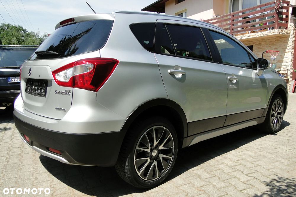 Suzuki SX4 S-Cross 1.6 DDiS 4x4 limited+ - 4