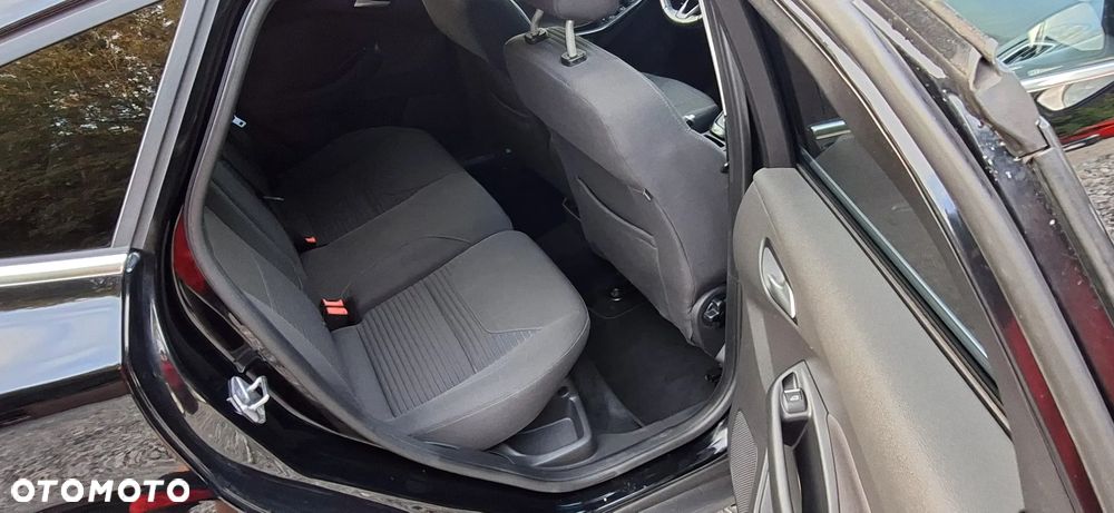 Ford Focus 2.0 TDCi Titanium ASS - 19