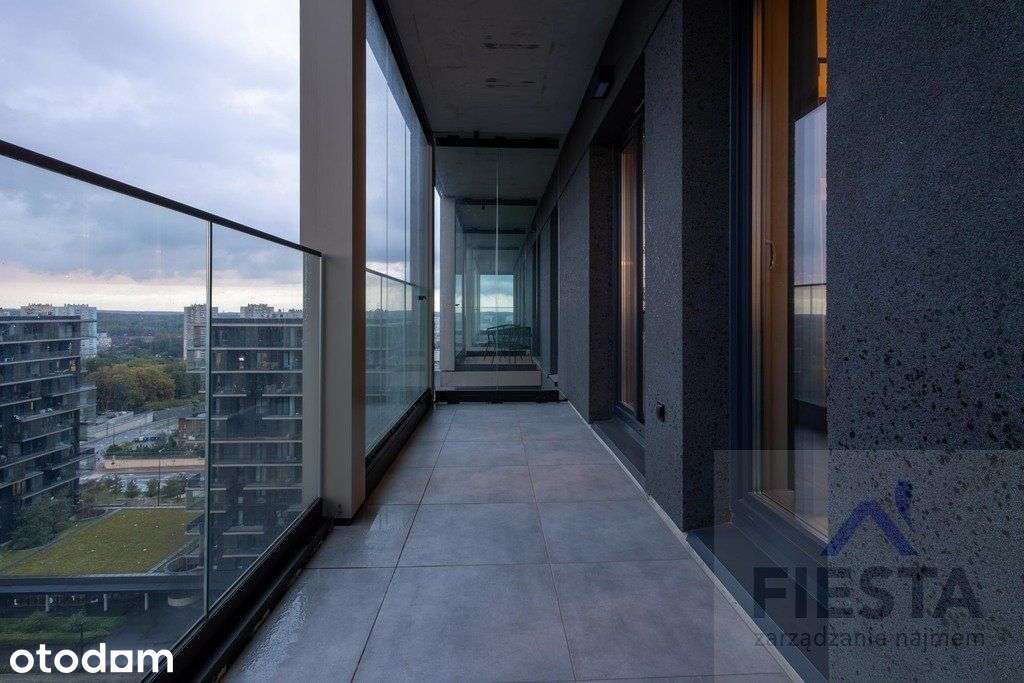 Nowoczesny apartament z garażem , Góreckiego 19