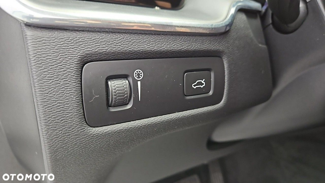Volvo XC 60 - 17