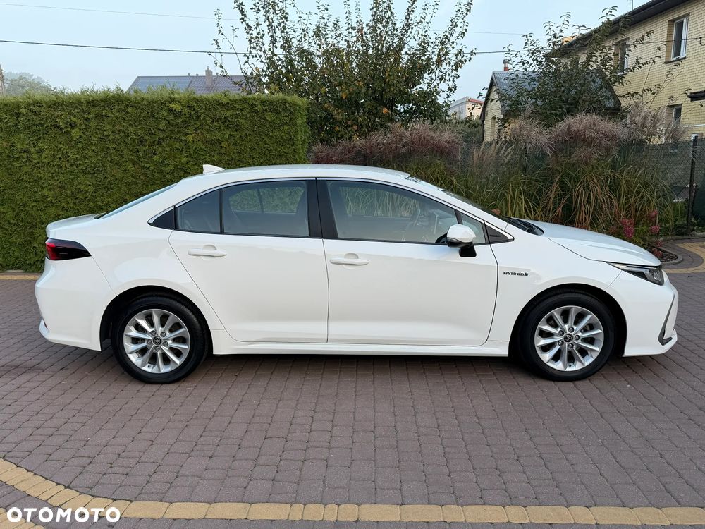 Toyota Corolla - 9