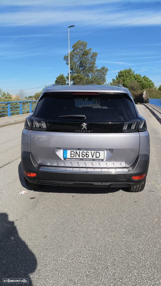 Peugeot 5008 - 3