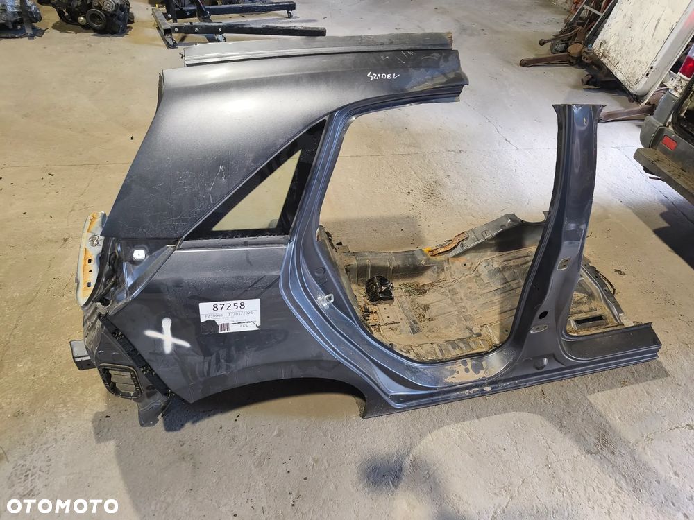ĆWIARTKA PRAWA PRÓG BŁOTNIK HONDA JAZZ V 1.5 HYBRYDA - 2