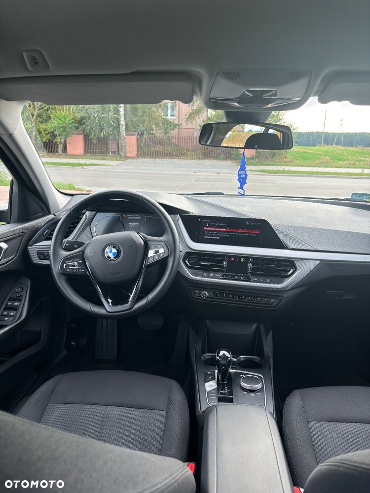 BMW Seria 1 118i - 10