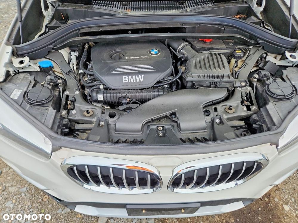 BMW X1 - 10