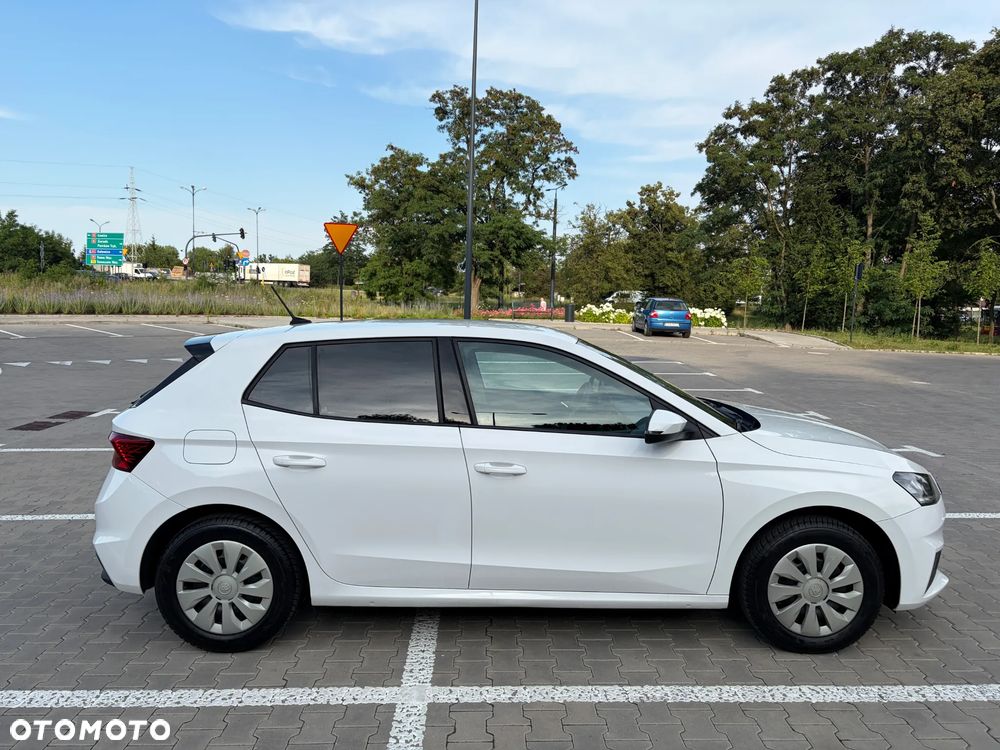 Skoda Fabia 1.0 Active - 4