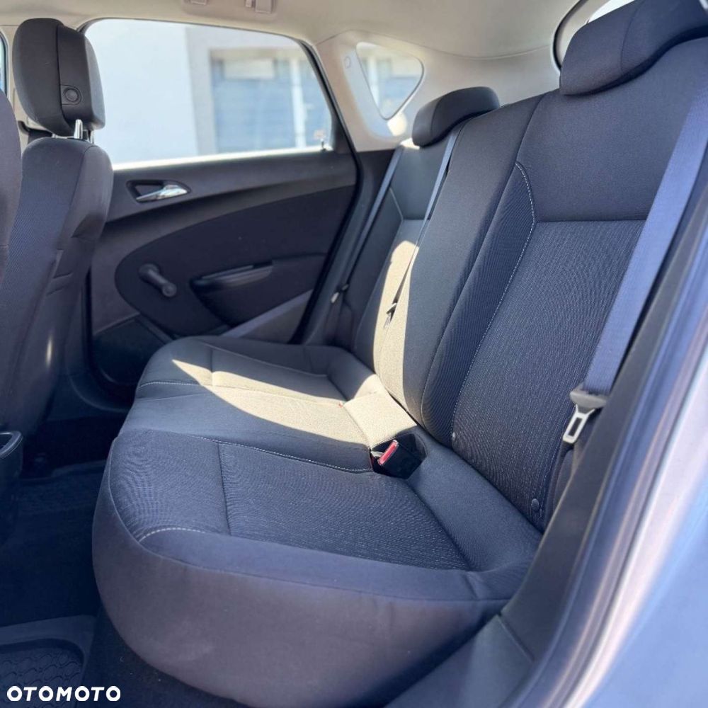 Opel Astra - 18