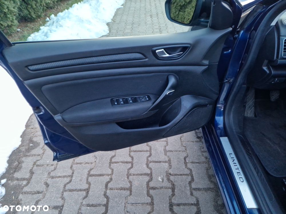 Renault Megane 1.5 dCi Energy Limited - 11