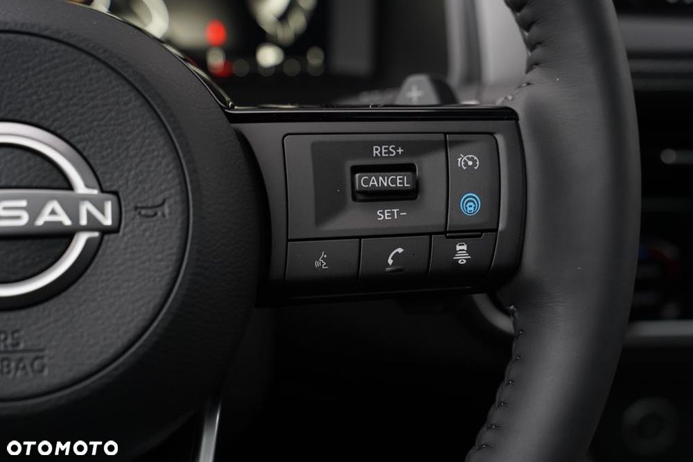 Nissan Qashqai 1.3 DIG-T MHEV N-Connecta Xtronic - 15