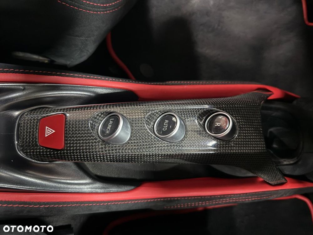 Ferrari 488 - 14