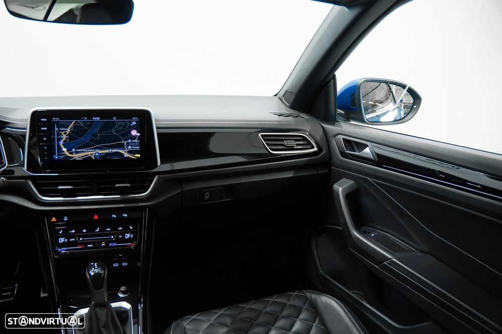 VW T-Roc 1.5 TSI R-Line DSG - 22