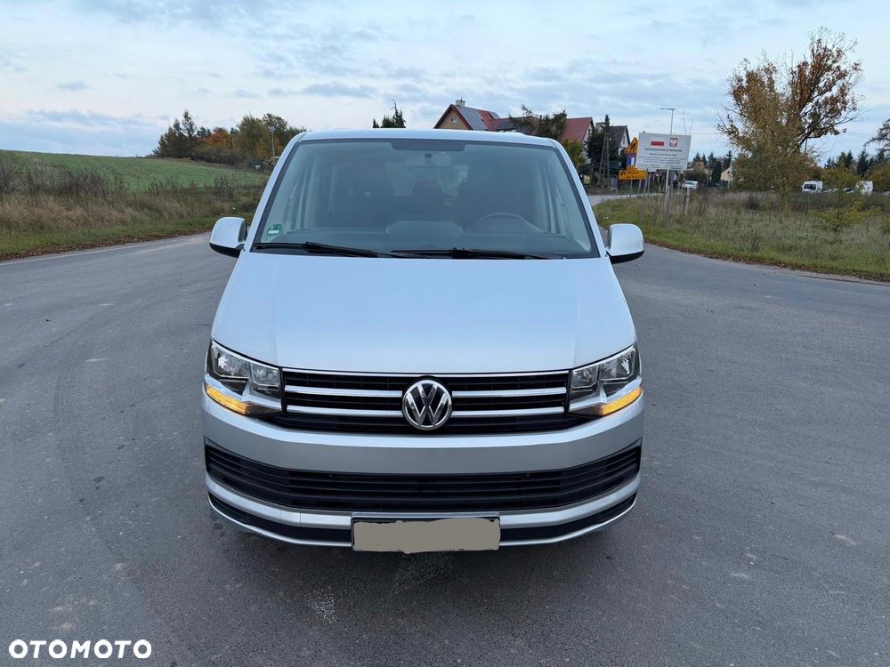Volkswagen Caravelle 2019 photo 2