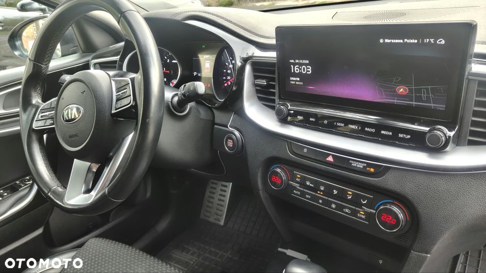 Kia Ceed - 9