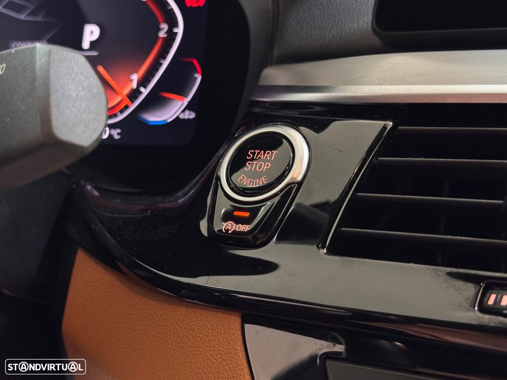 BMW 640 Gran Turismo d xDrive Pack M - 26