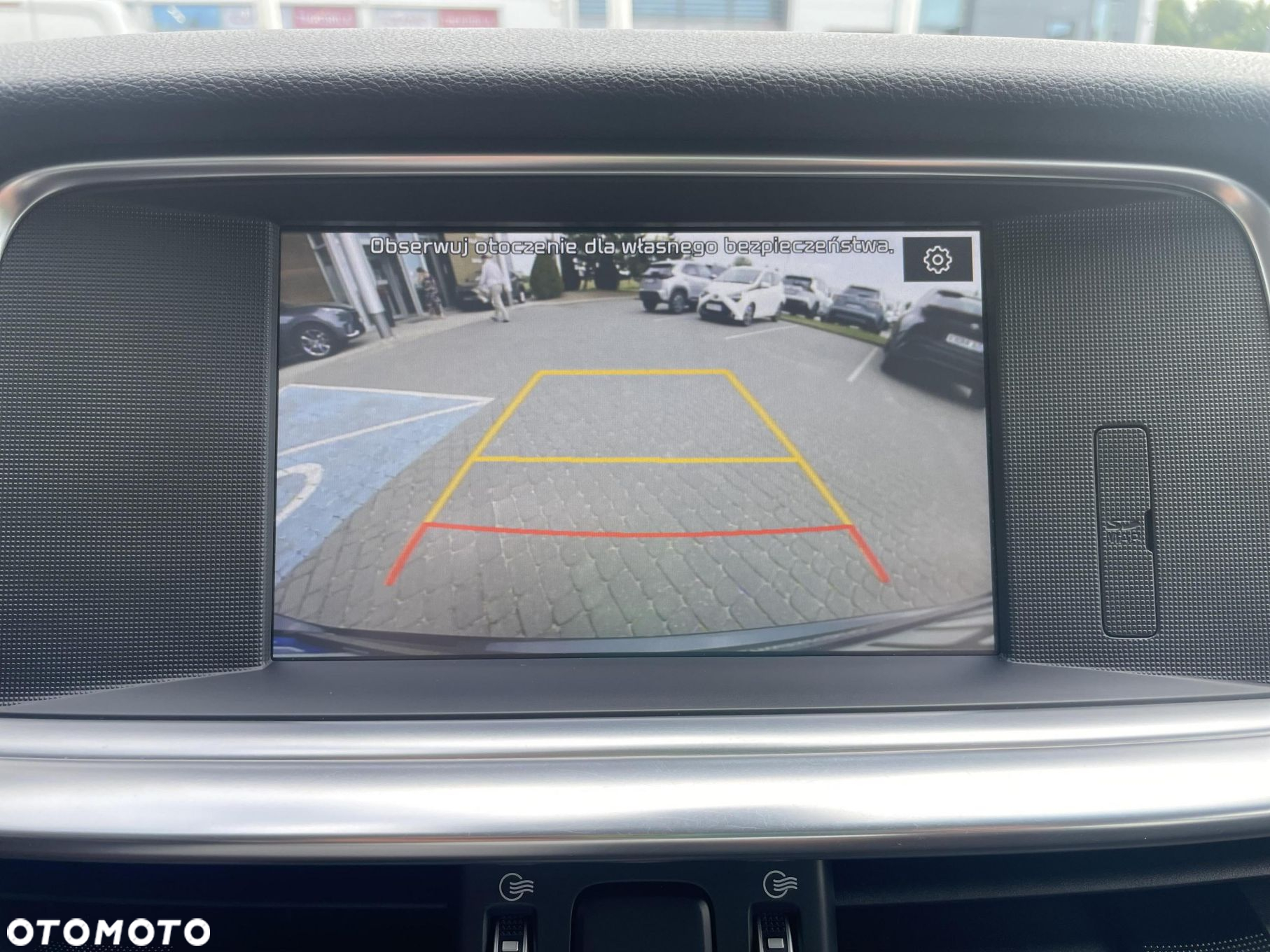 Kia Optima 1.6 T-GDI L DCT - 24