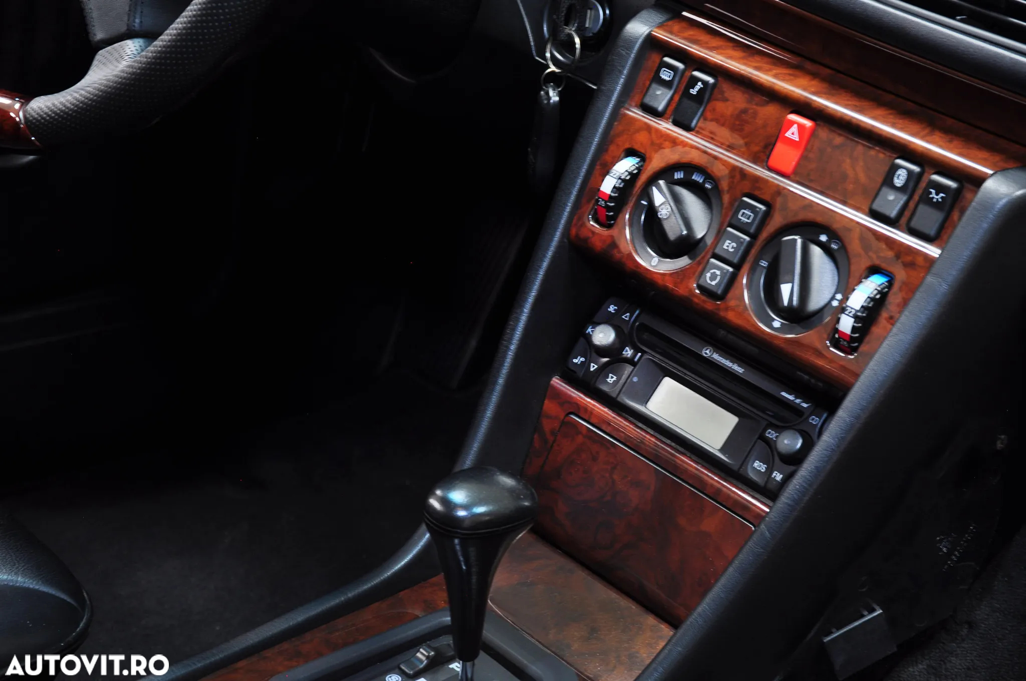 Mercedes-Benz W124 - 10