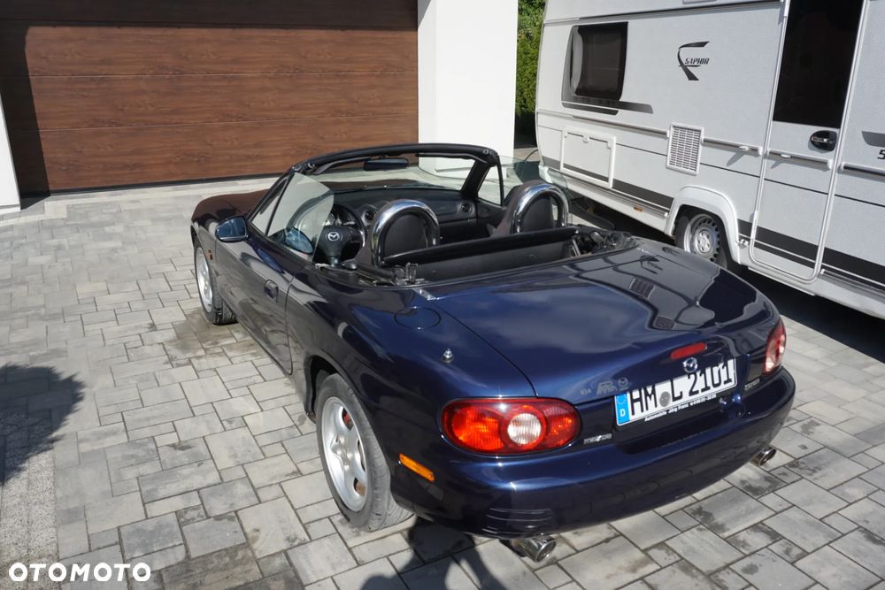 Mazda MX-5 1.6i 16V - 11