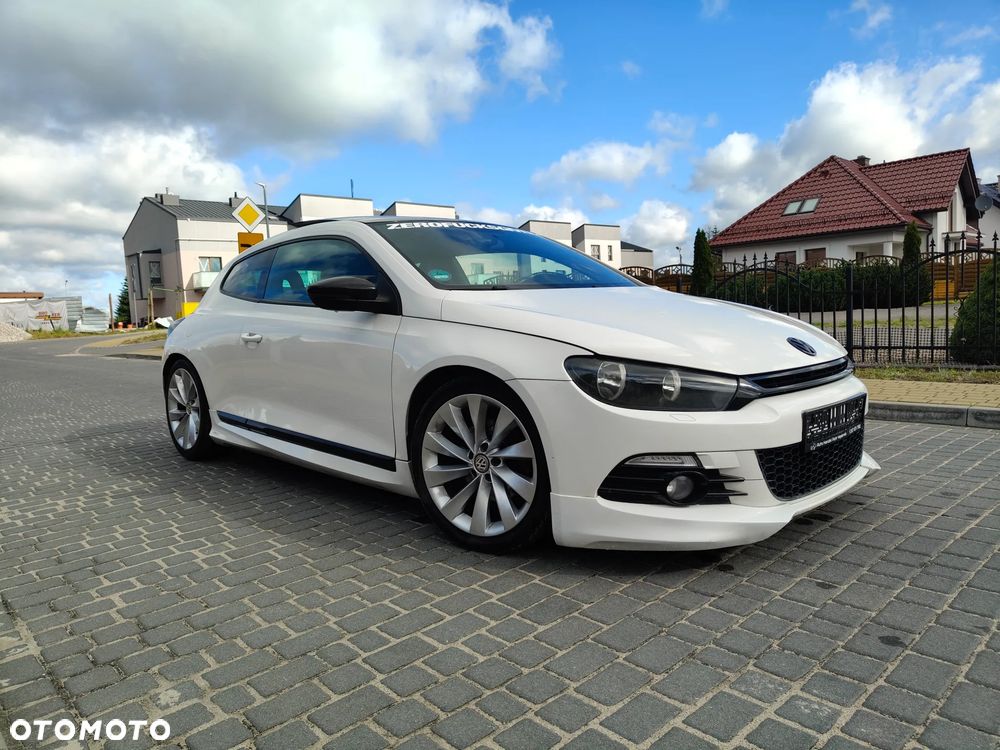 Volkswagen Scirocco 2.0 TSI DSG - 13