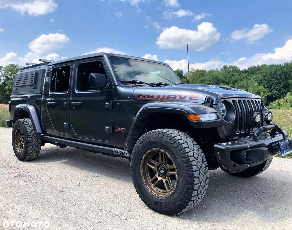 Jeep Gladiator - 12