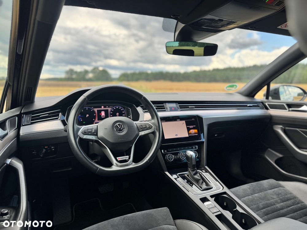Volkswagen Passat 2.0 TDI 4Mot Elegance DSG - 13