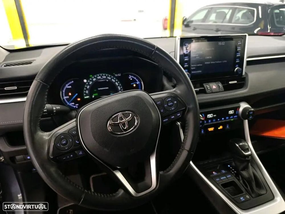 Toyota RAV4 2.5 HDF Comfort - 8
