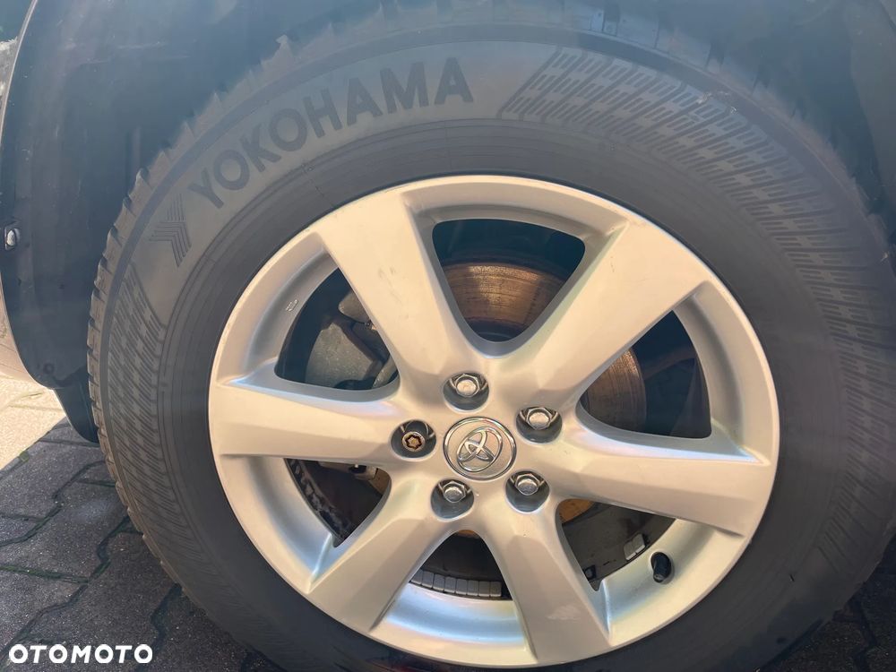 Toyota RAV4 2.0 VVT-i Premium - 10