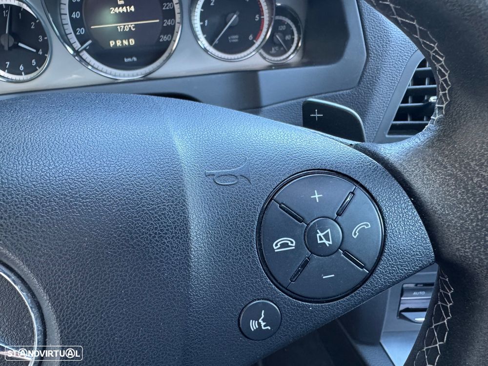 Mercedes-Benz E 350 CDi Avantgarde BlueEfficiency Auto - 21