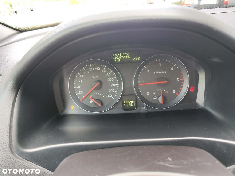 Volvo S40 2.0D - 26