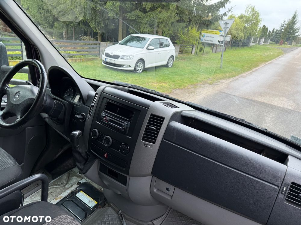 Mercedes-Benz Sprinter - 6