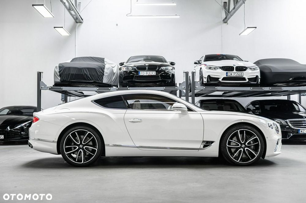 Bentley Continental GT - 14
