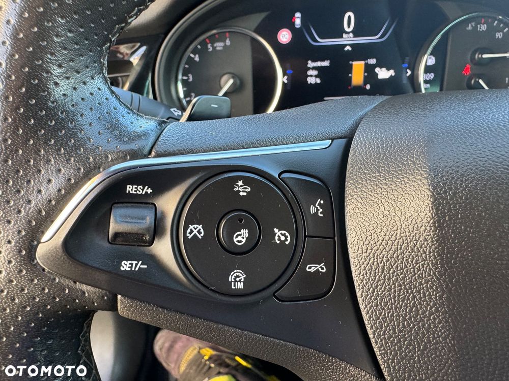 Opel Insignia 2.0 CDTI Ultimate S&S - 17