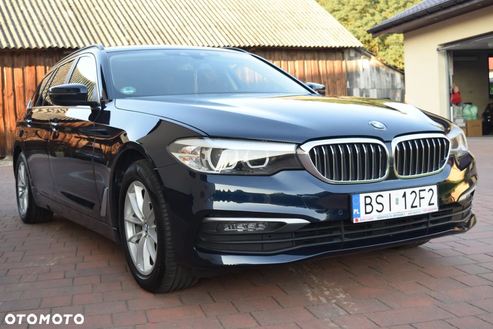 BMW Seria 5 520d Touring - 5