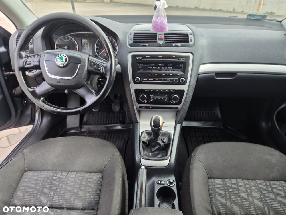 Skoda Octavia - 5